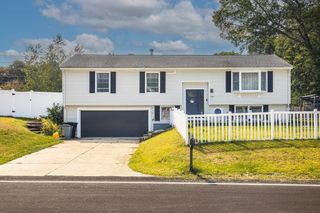 261 Ewing Dr, Stoughton, MA 02072