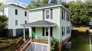 801 STUART ST, Staunton, VA 24401