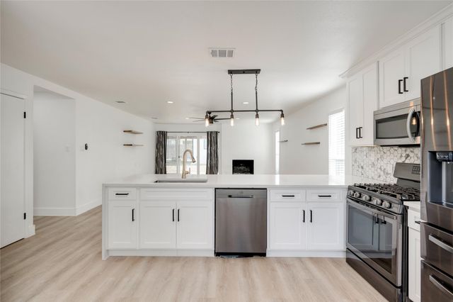 2128 Elysian FLDS, Austin, TX 78727