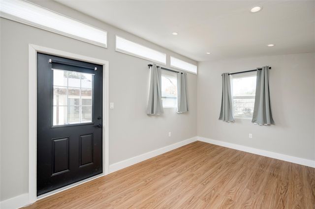 2128 Elysian FLDS, Austin, TX 78727