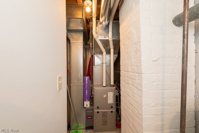 6365 Doncaster Avenue, Parma, OH 44129