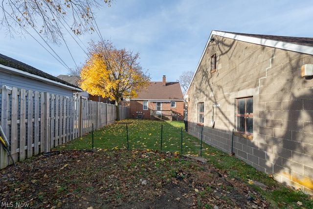 6365 Doncaster Avenue, Parma, OH 44129