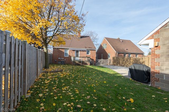 6365 Doncaster Avenue, Parma, OH 44129