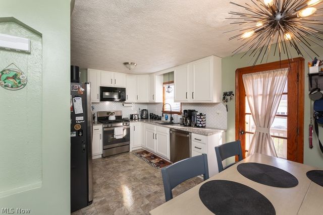 6365 Doncaster Avenue, Parma, OH 44129