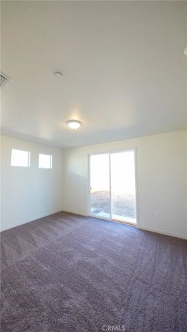 3155 Yuba River Dr., Merced, CA 95341