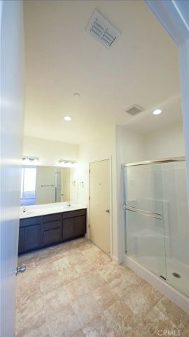 3155 Yuba River Dr., Merced, CA 95341