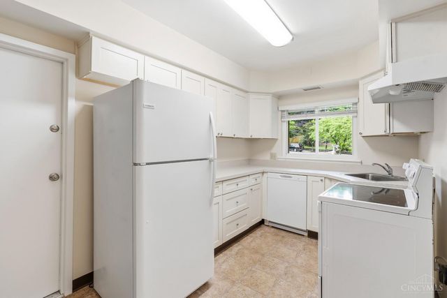 3566 Amberacres Drive, Cincinnati, OH 45237
