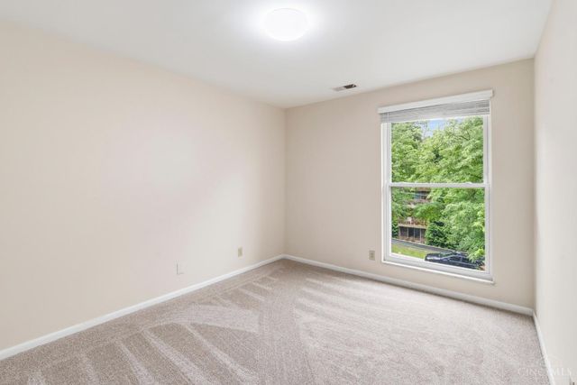 3566 Amberacres Drive, Cincinnati, OH 45237
