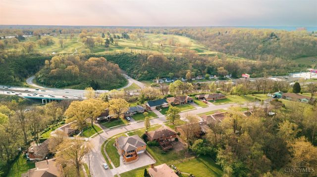 3566 Amberacres Drive, Cincinnati, OH 45237