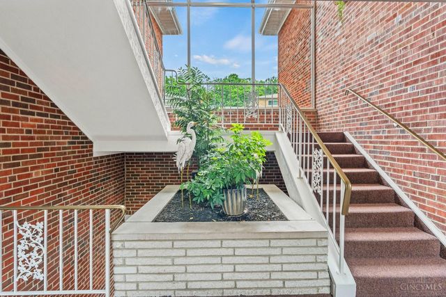 3566 Amberacres Drive, Cincinnati, OH 45237