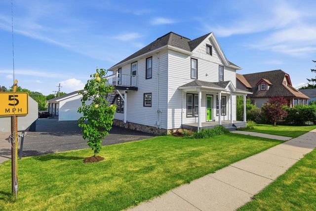 113-115 S Beebe Street, Marshall, WI 53559