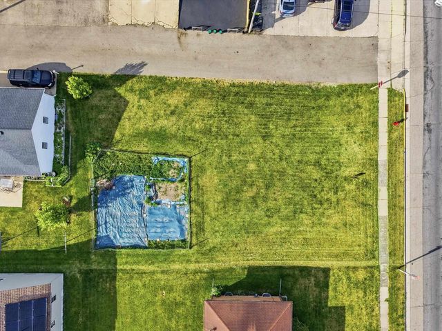 113-115 S Beebe Street, Marshall, WI 53559