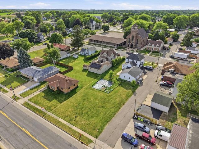 113-115 S Beebe Street, Marshall, WI 53559