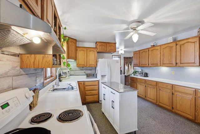 113-115 S Beebe Street, Marshall, WI 53559