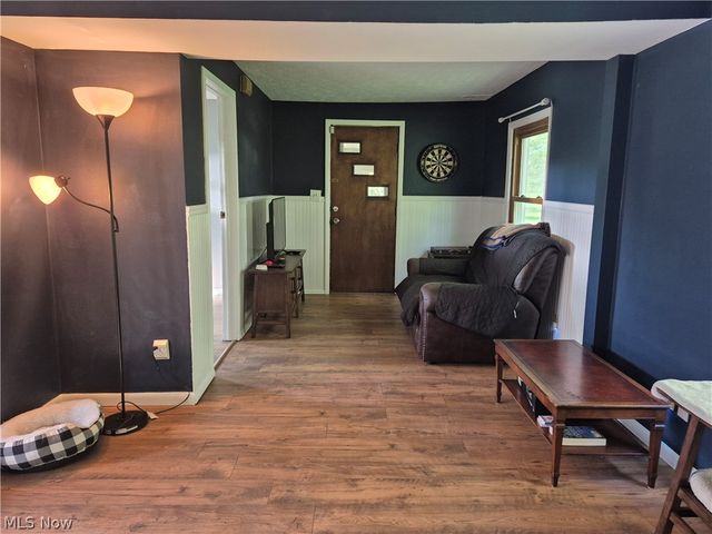 1263 Royalwood Road, Broadview Heights, OH 44147