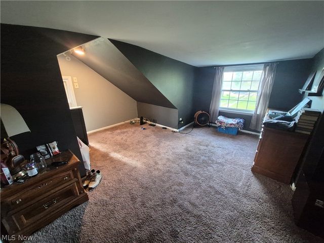 1263 Royalwood Road, Broadview Heights, OH 44147