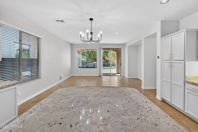 130 W HACKBERRY Drive, Chandler, AZ 85248