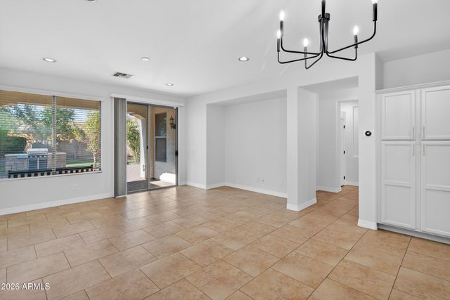 130 W HACKBERRY Drive, Chandler, AZ 85248