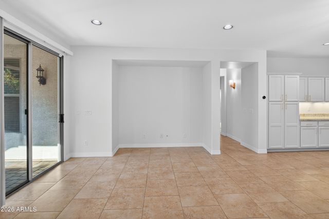 130 W HACKBERRY Drive, Chandler, AZ 85248