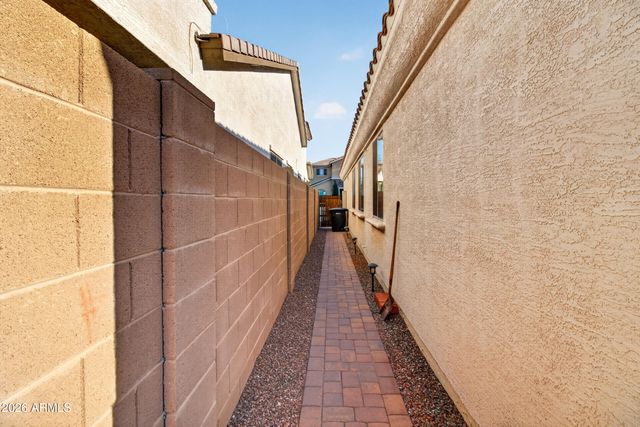 130 W HACKBERRY Drive, Chandler, AZ 85248