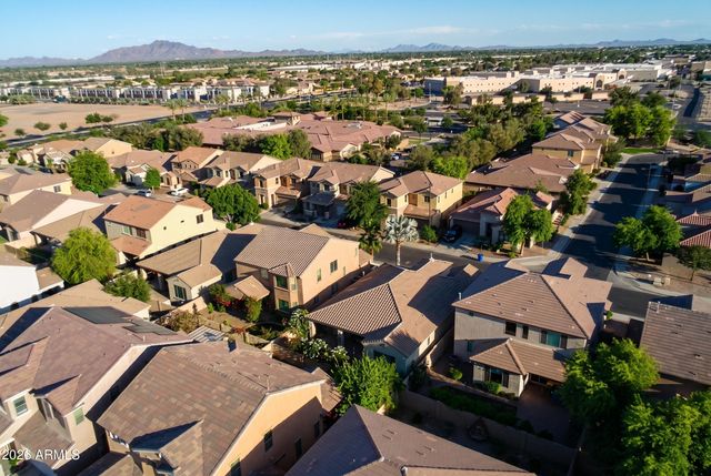 130 W HACKBERRY Drive, Chandler, AZ 85248