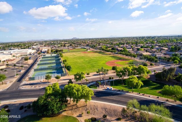 130 W HACKBERRY Drive, Chandler, AZ 85248
