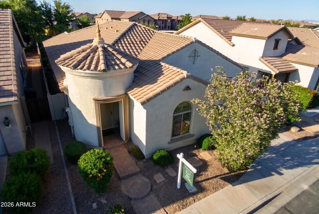 130 W HACKBERRY Drive, Chandler, AZ 85248