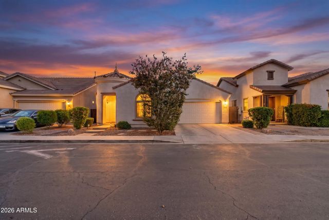 130 W HACKBERRY Drive, Chandler, AZ 85248