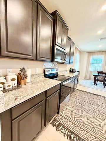 5452 FLINT HILLS DRIVE, Wimauma, FL 33598