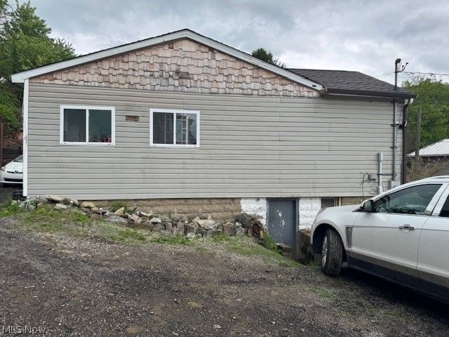 285 Bethany Pike, Wellsburg, WV 26070