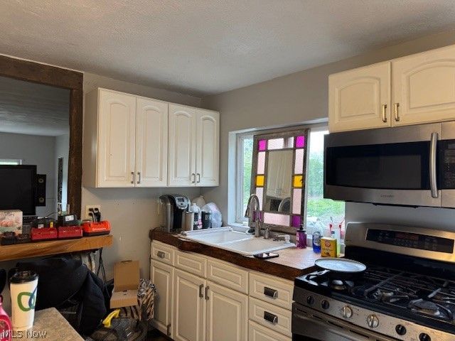285 Bethany Pike, Wellsburg, WV 26070