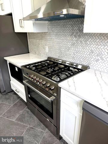 1011 STANFORD DR, Wynnewood, PA 19096