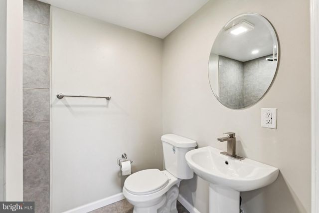 1011 STANFORD DR, Wynnewood, PA 19096