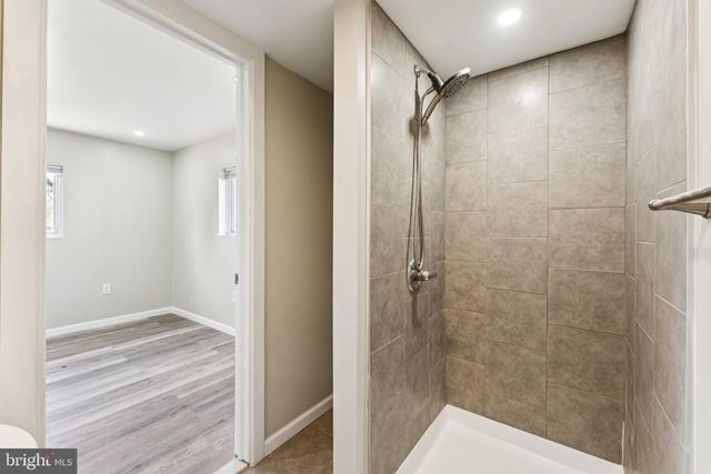 1011 STANFORD DR, Wynnewood, PA 19096