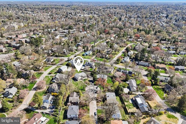 1011 STANFORD DR, Wynnewood, PA 19096