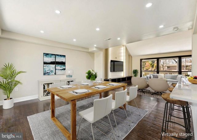 1011 STANFORD DR, Wynnewood, PA 19096