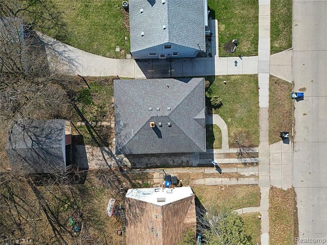 19972 Indian, Redford, MI 48240