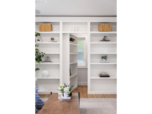 5541 YORKSHIRE Pl, Lake Oswego, OR 97035