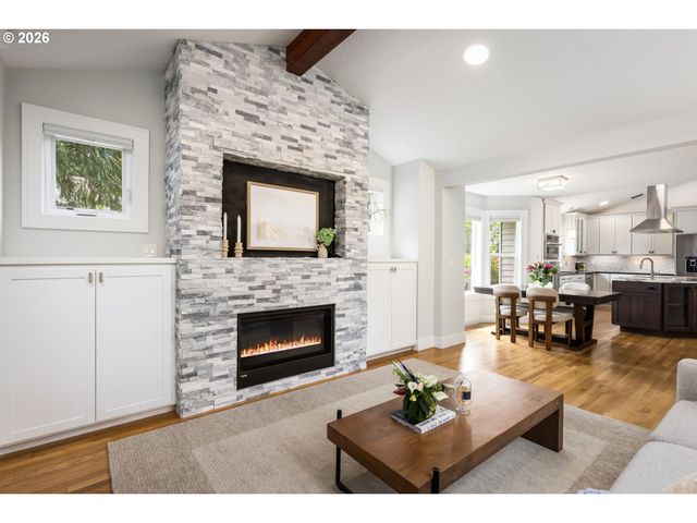 5541 YORKSHIRE Pl, Lake Oswego, OR 97035