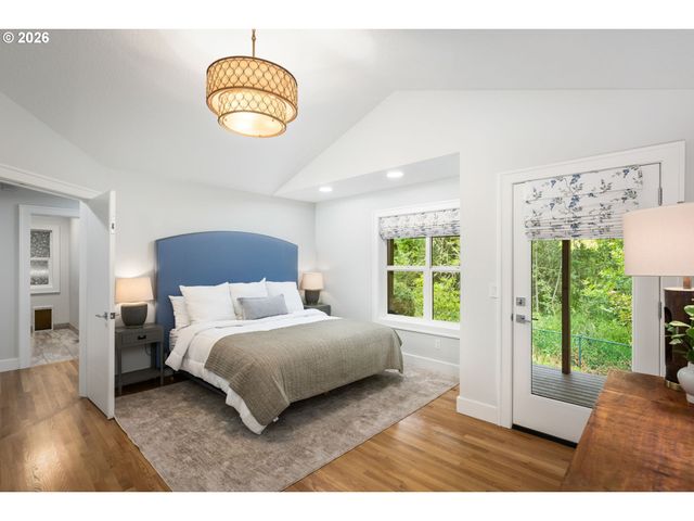 5541 YORKSHIRE Pl, Lake Oswego, OR 97035