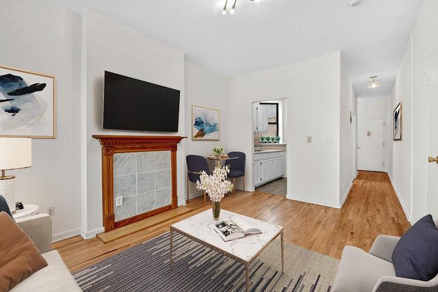 469 W 166th Street 5A, New York (manhattan), NY 10032