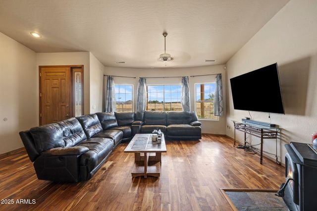 8183 N BLESSING Lane, Prescott Valley, AZ 86315