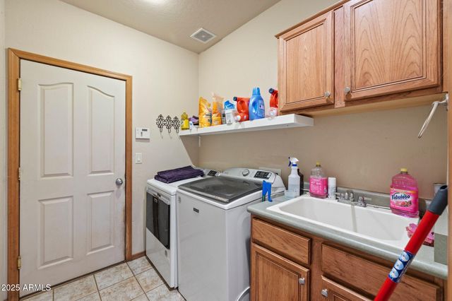 8183 N BLESSING Lane, Prescott Valley, AZ 86315