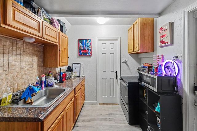 519 FLORIDA AVENUE, Clearwater, FL 33756