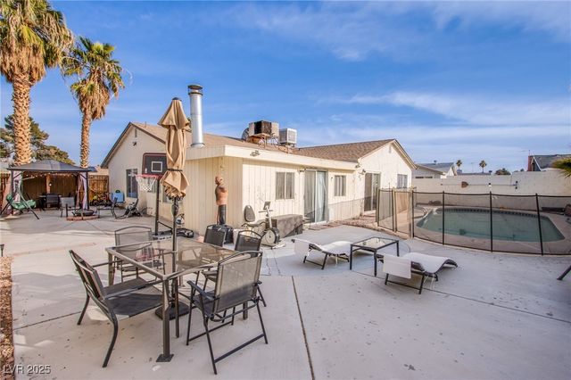 5399 Surrey Street, Las Vegas, NV 89119