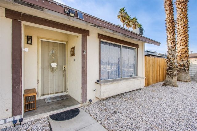 5399 Surrey Street, Las Vegas, NV 89119