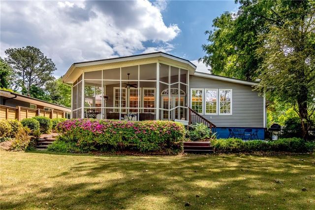 2626 Shetland Drive, Decatur, GA 30033