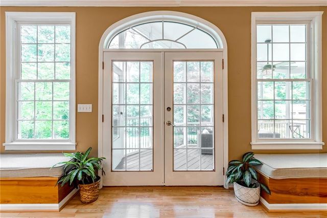 2626 Shetland Drive, Decatur, GA 30033