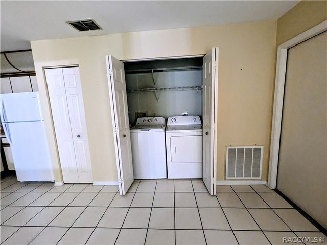 9776 E Pebble Creek Court, Inverness, FL 34450
