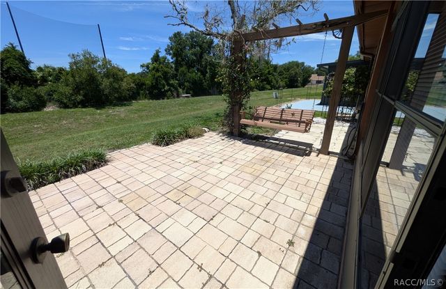 9776 E Pebble Creek Court, Inverness, FL 34450